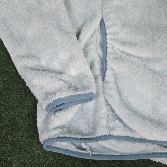 Eddie Bauer | Softwood Textured Plush Fleece Snap Button Mock Neck Pullover - Picture 13 of 16